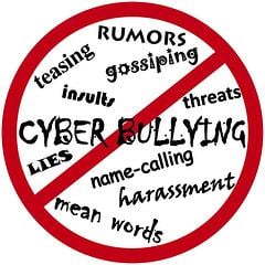 cyber-bullying-122156_640