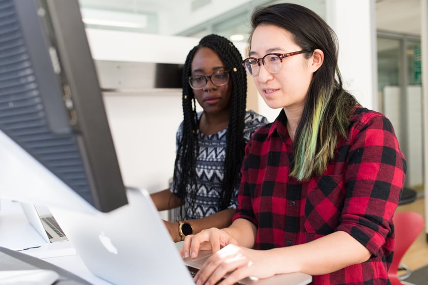 two-women-collaborating-on-work