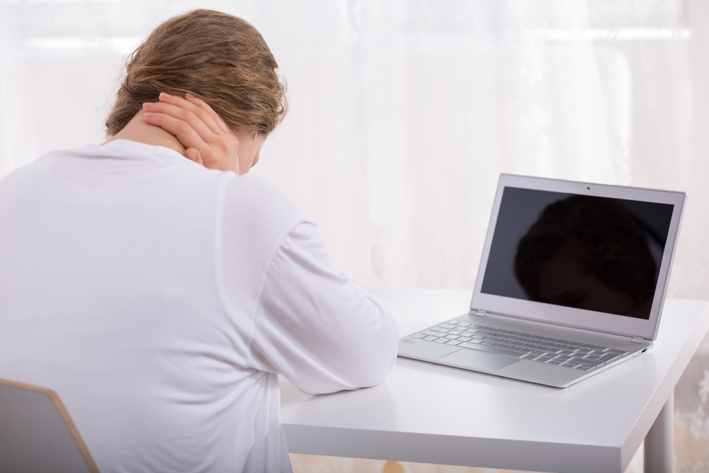 stressed-person-in-front-computer